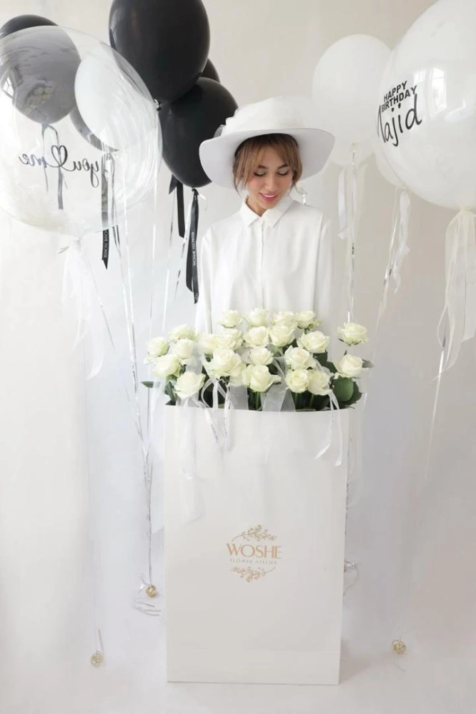 white_rose_bag_01